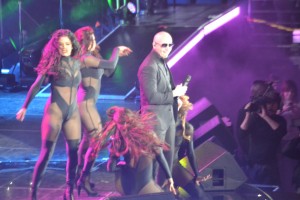 Enrique Iglesias and Pitbull team up to bring the Latin music party to Minneapolis. The musicians performed many crowd favorites, including “I Like It.” 