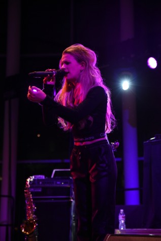 Marian Hill singer Samantha Gongol performing at Wonderjam.